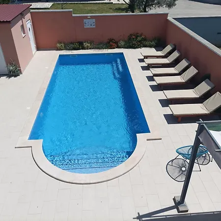 House Monte Cherpo Holiday home Pula