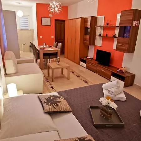 Vakantiehuis House Monte Cherpo