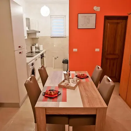 Vakantiehuis House Monte Cherpo