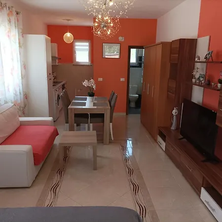 Vakantiehuis House Monte Cherpo