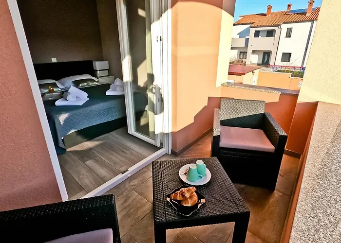 House Monte Cherpo *